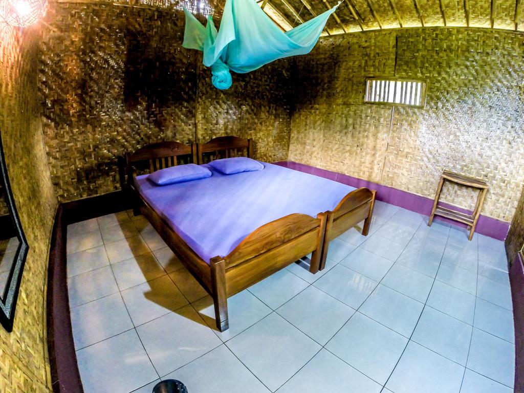 Hotel Bale'Ku à Pangandaran Extérieur photo