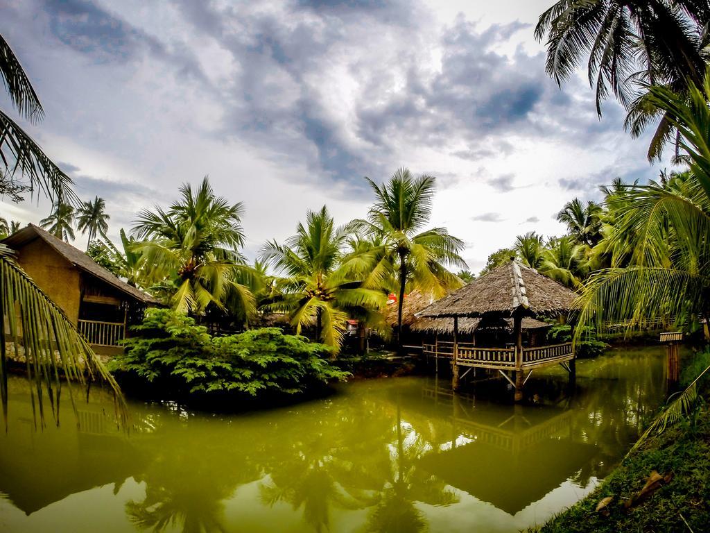Hotel Bale'Ku à Pangandaran Extérieur photo