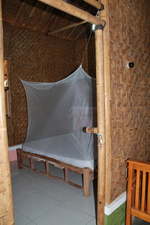 Hotel Bale'Ku à Pangandaran Chambre photo