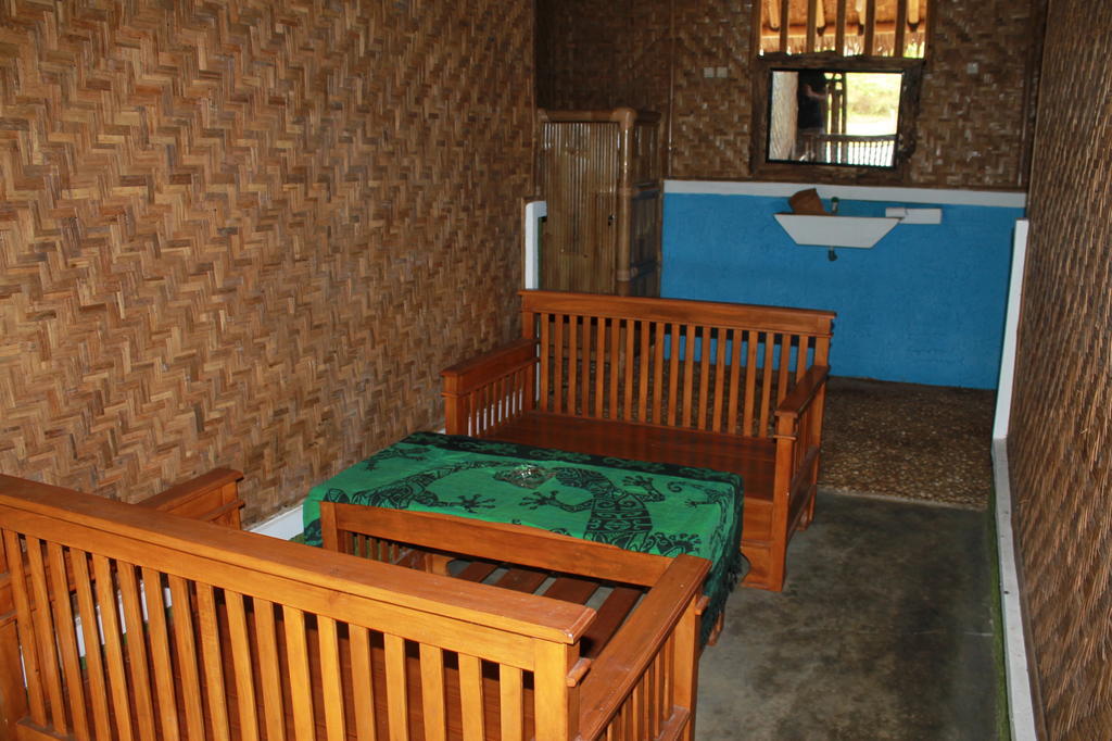 Hotel Bale'Ku à Pangandaran Chambre photo